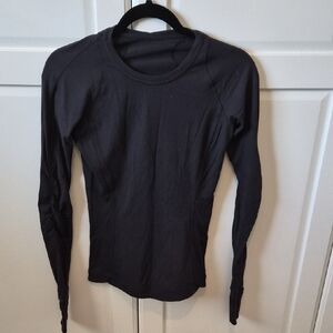 Women's Black Long Sleeve Top